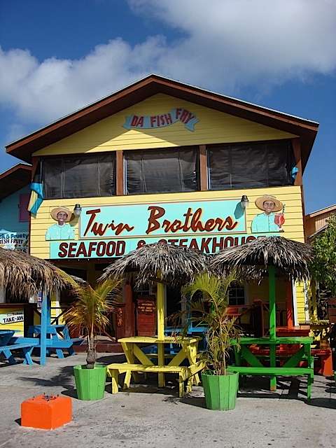 twinbrothersrestaurantbahamas